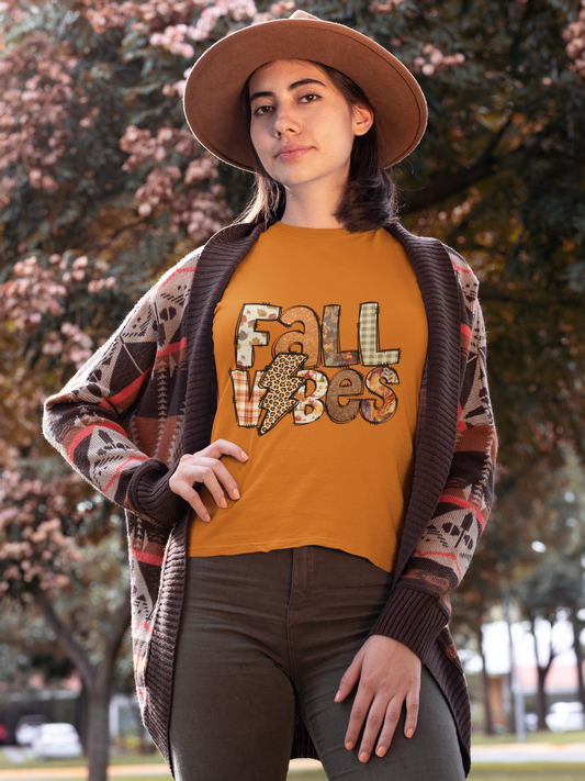 WOMENS FALL VIBES TEE